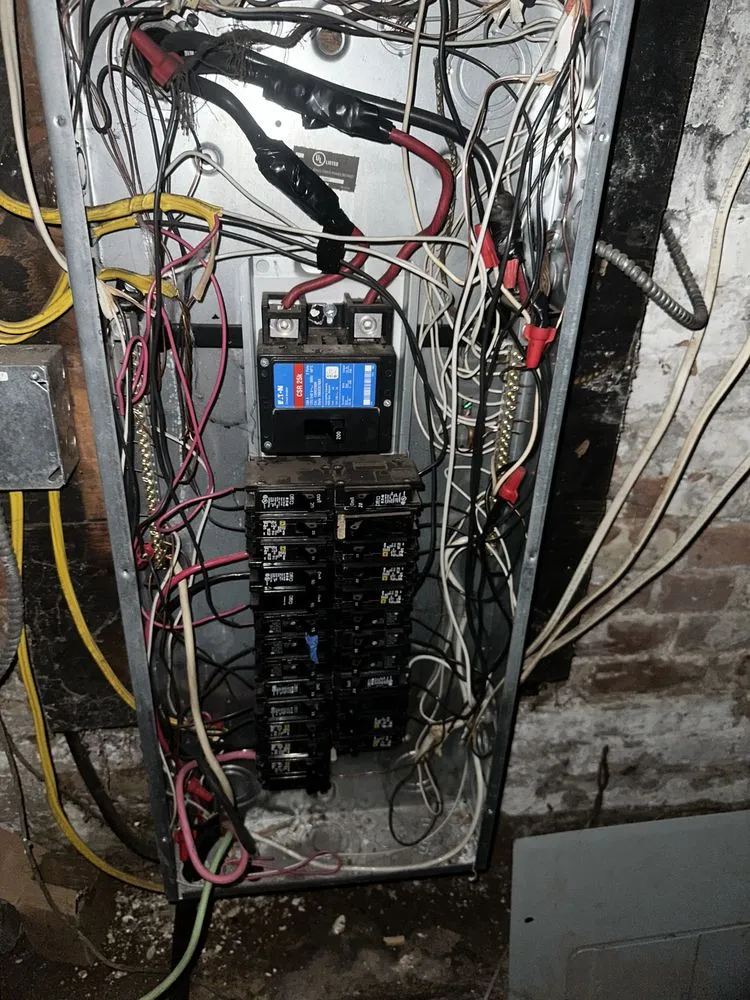 Slide of Franko Electrik