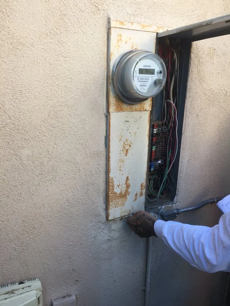 Slide of Franks Home Service