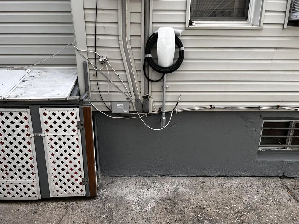 Slide of Franquiz Watt