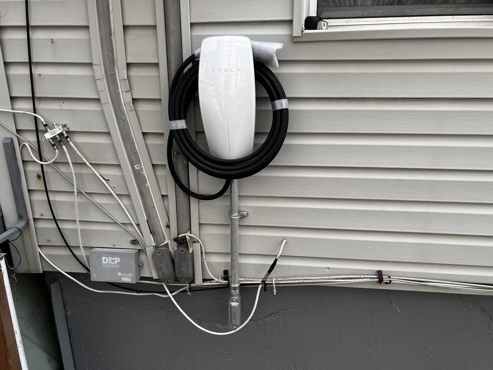 Slide of Franquiz Watt