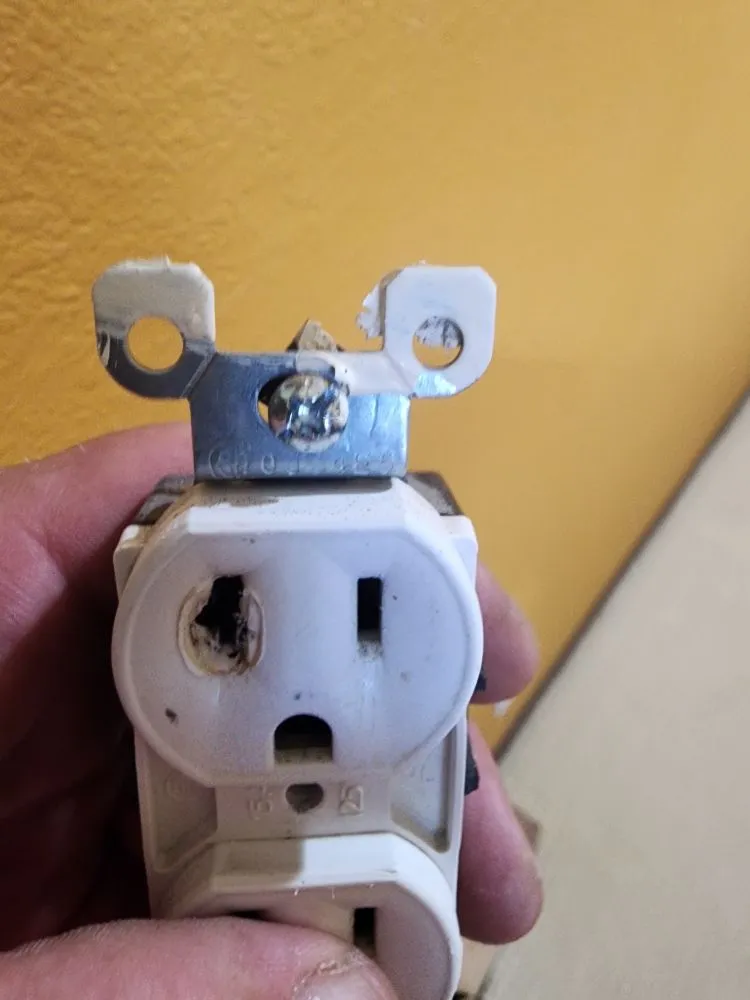 Trusted emergency electrical service in , by Frayer Electric