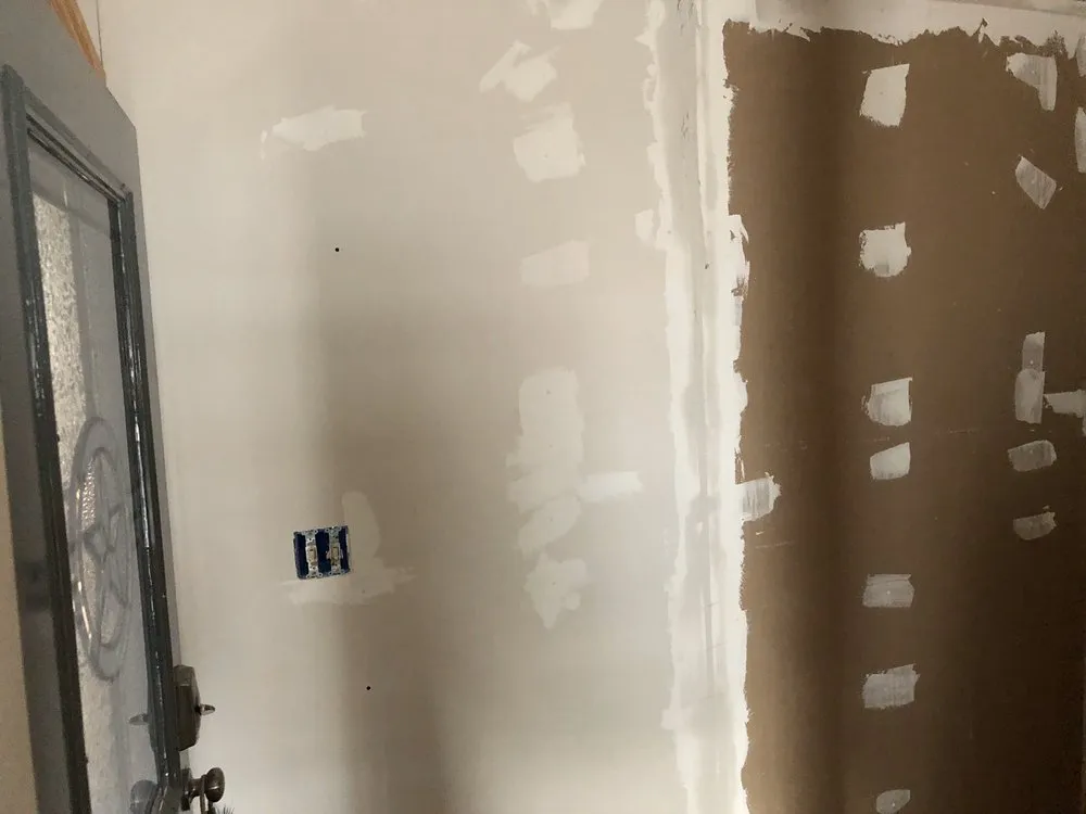 Slide of Fraziers Construction