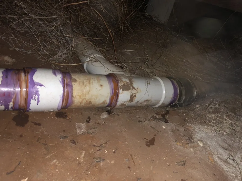 Slide of Fraziers Construction