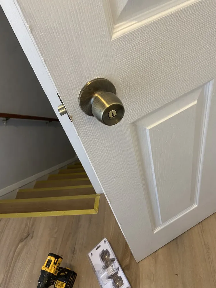 Licensed lighting installation service in Valleyview, OH - Fred The Handyman