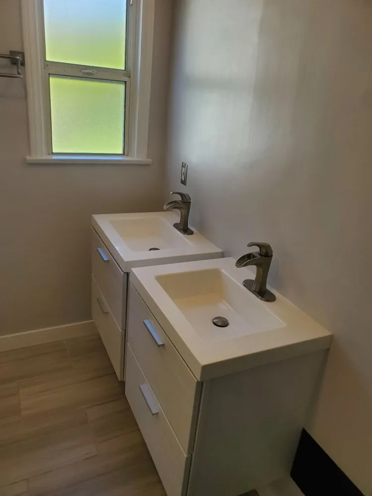 Expert electrical repair in ,  by Freddy's Construction Company