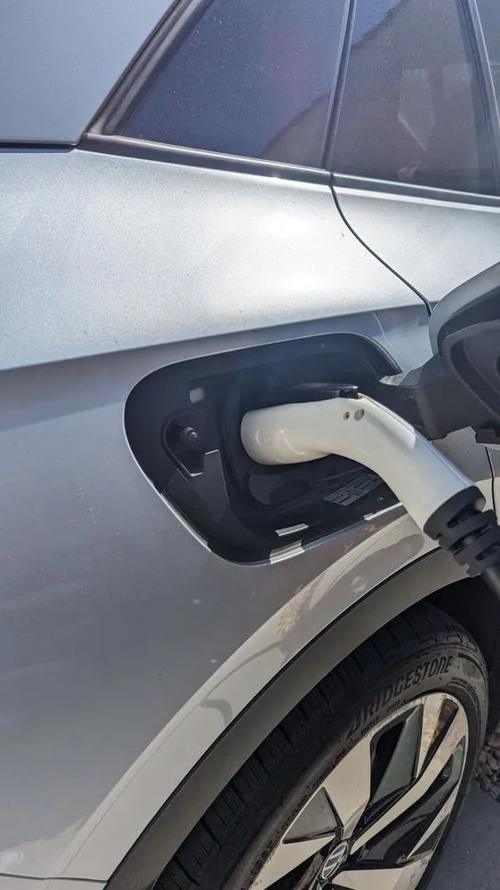 Slide of Freddys Electrical