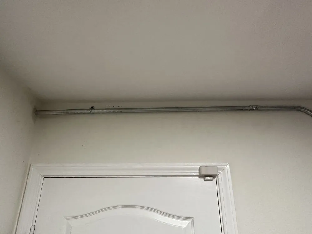 Slide of Freddys Electrical