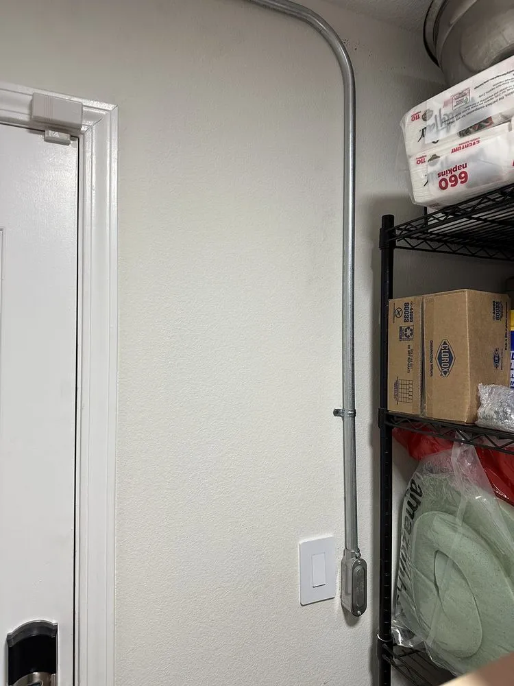 Slide of Freddys Electrical