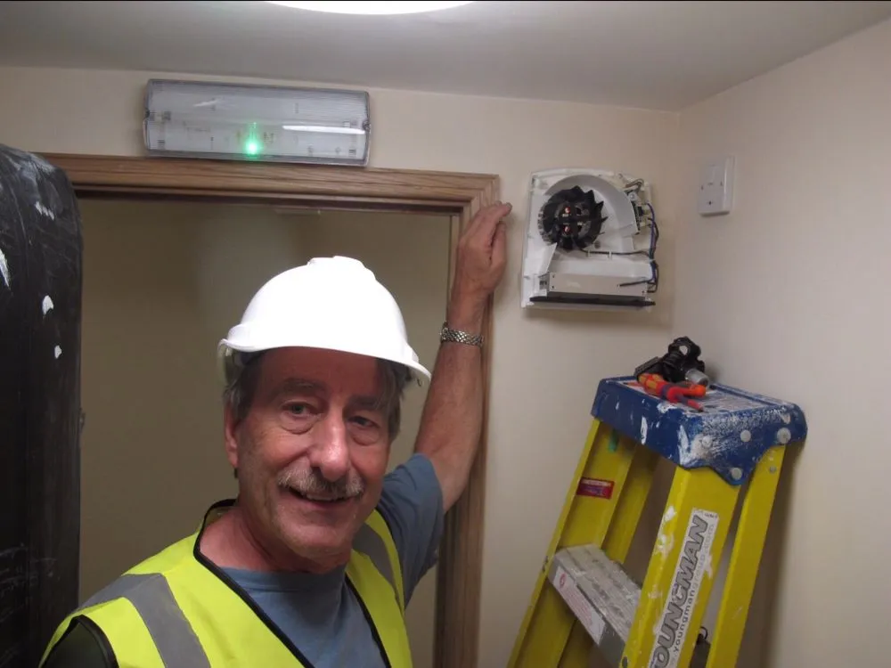 Slide of Freds Electric Repair