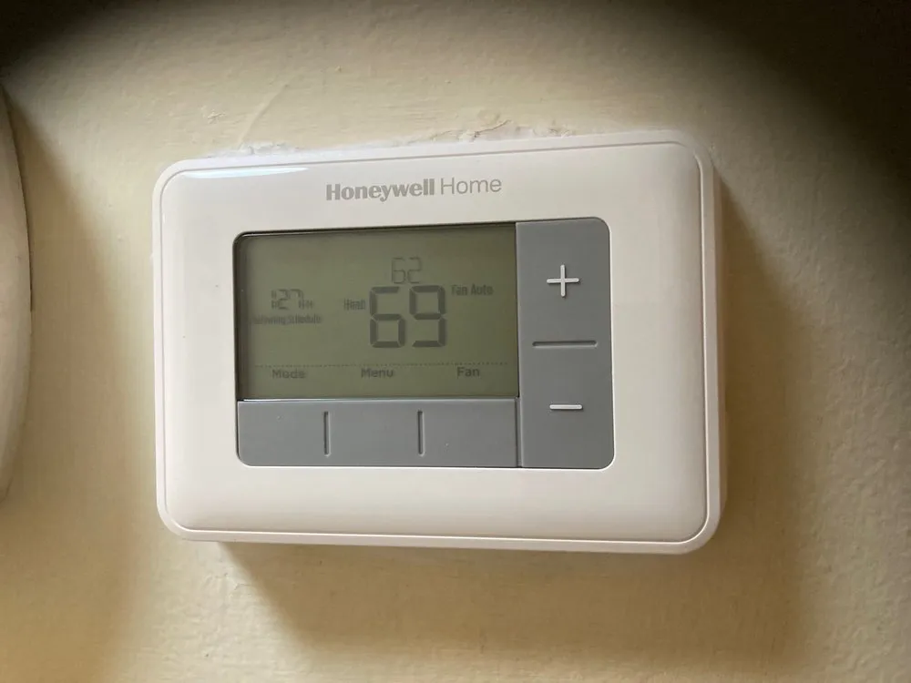 Slide of Fred's Handyman Services of the East Bay