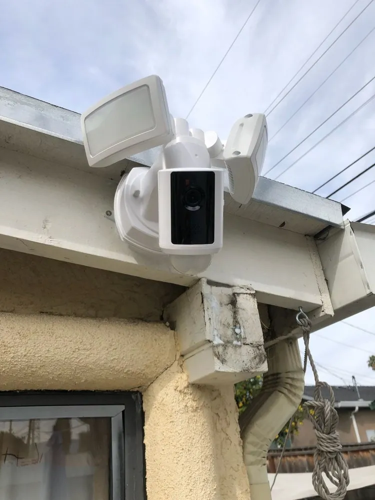 Professional emergency electrical service service in ,  - Fred's Handyman Services of the East Bay