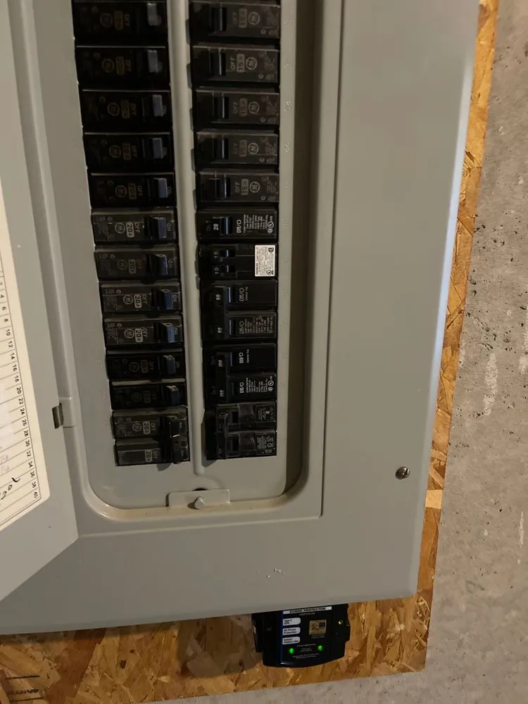 Slide of Freedom Electrical Services