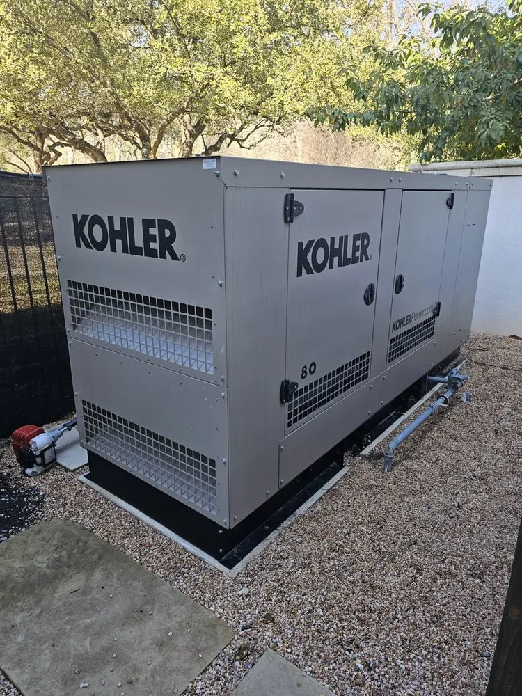 Emergency electrical service for homes in lighting installation,  by 