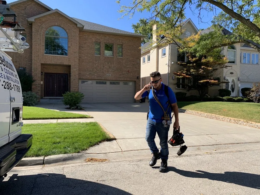 Expert electrician providing circuit breaker repair in , 