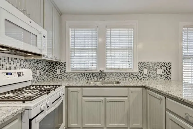 Slide of Freeflow Services