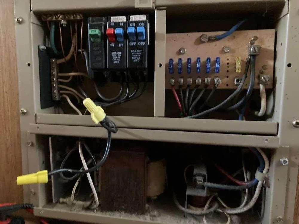 Slide of Freeman Electrical and Handyman Services