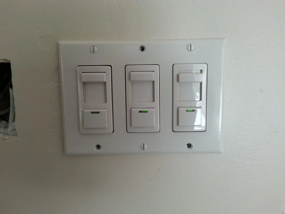 Slide of Fregoso Electric Service