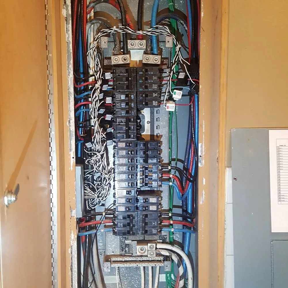 Slide of Fregoso Electric Service