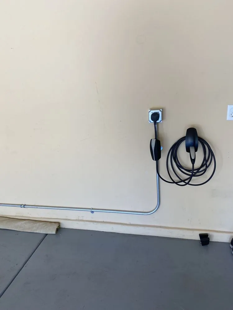 Affordable outlet and switch repair service in ,  - Frequency X Electric