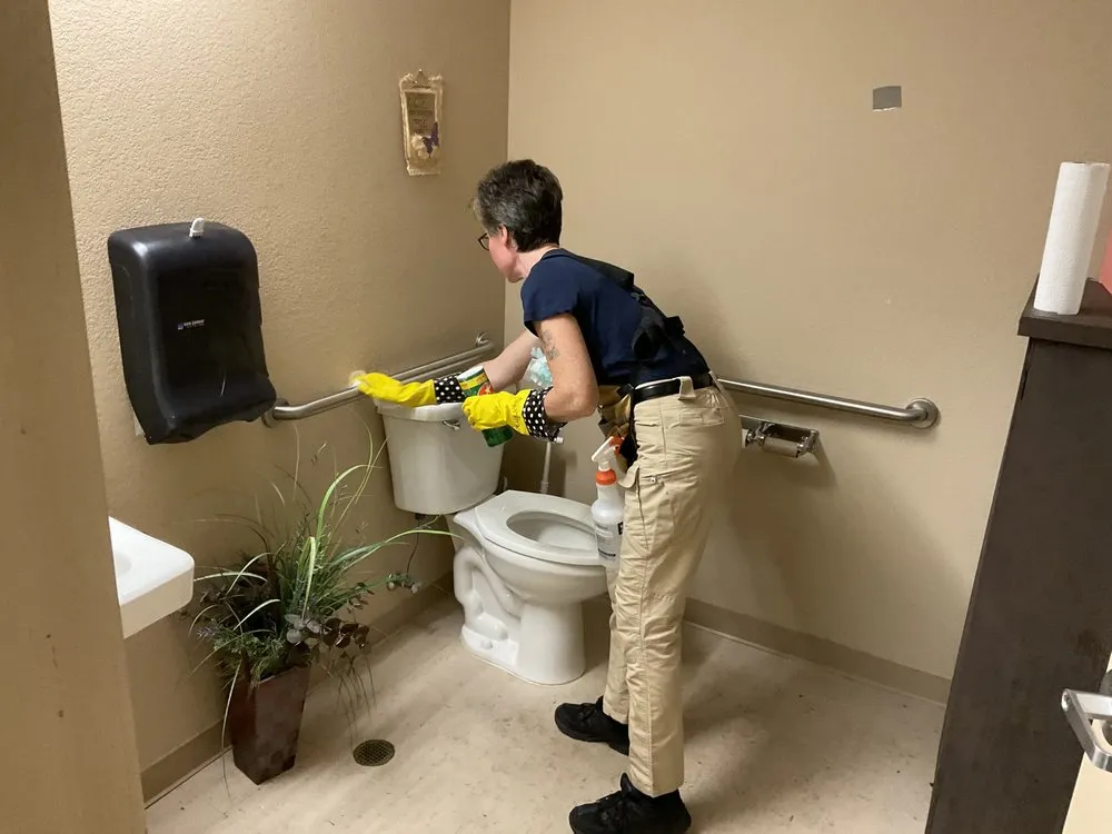 Slide of Fresh Outlook Services