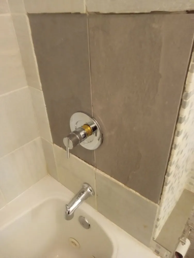 Slide of Fresh Start Pro Painters