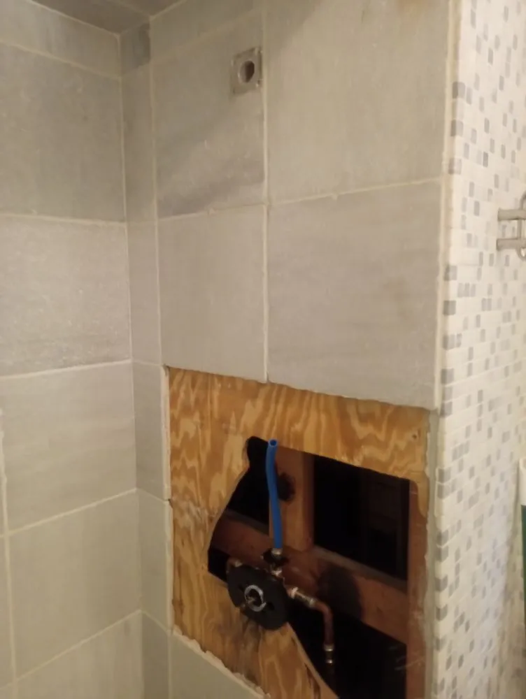 Slide of Fresh Start Pro Painters