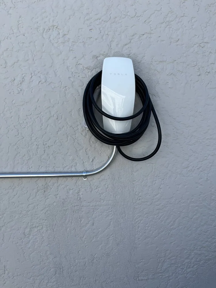 Slide of Friends Electric