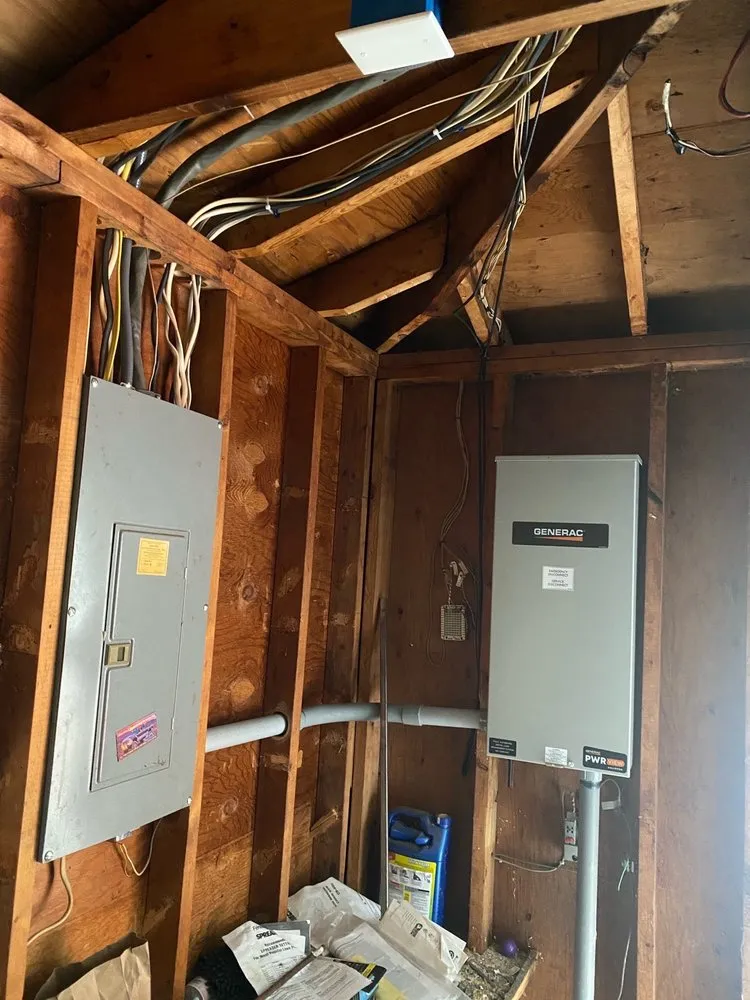 Reliable circuit breaker repair experts serving Cresco, PA - Frisbie Electrical