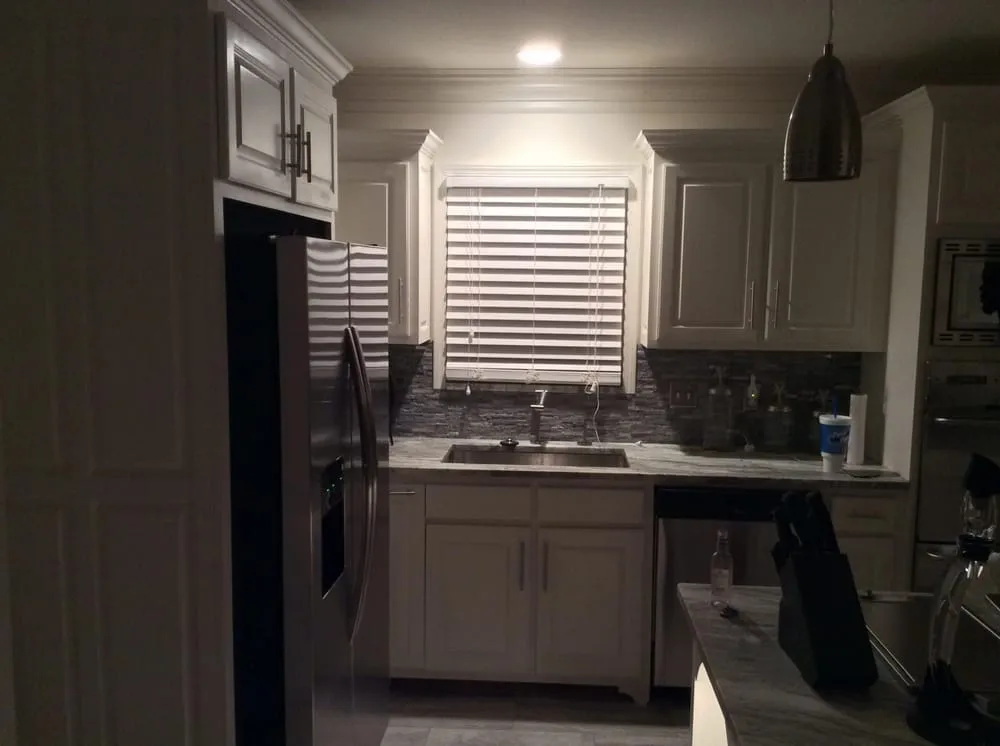 Slide of Full Circle Electric