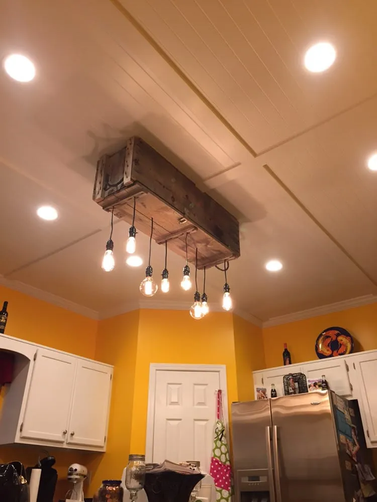 Slide of Full Circle Electrical