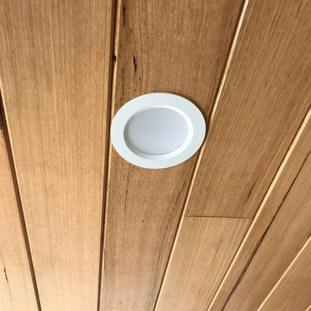 Slide of Full Circle Electrical