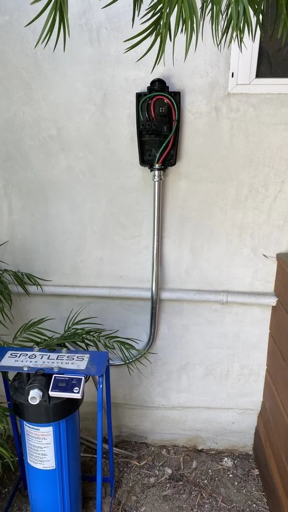 Slide of Full Contact Electric