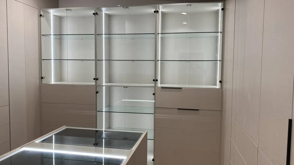 Slide of Full Contact Electric