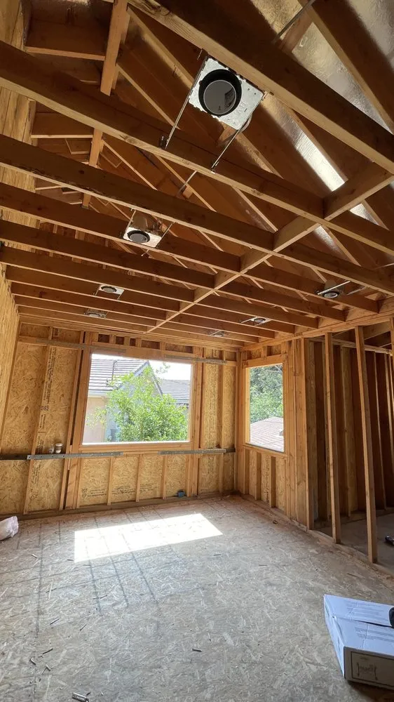 Slide of Full Contact Electric