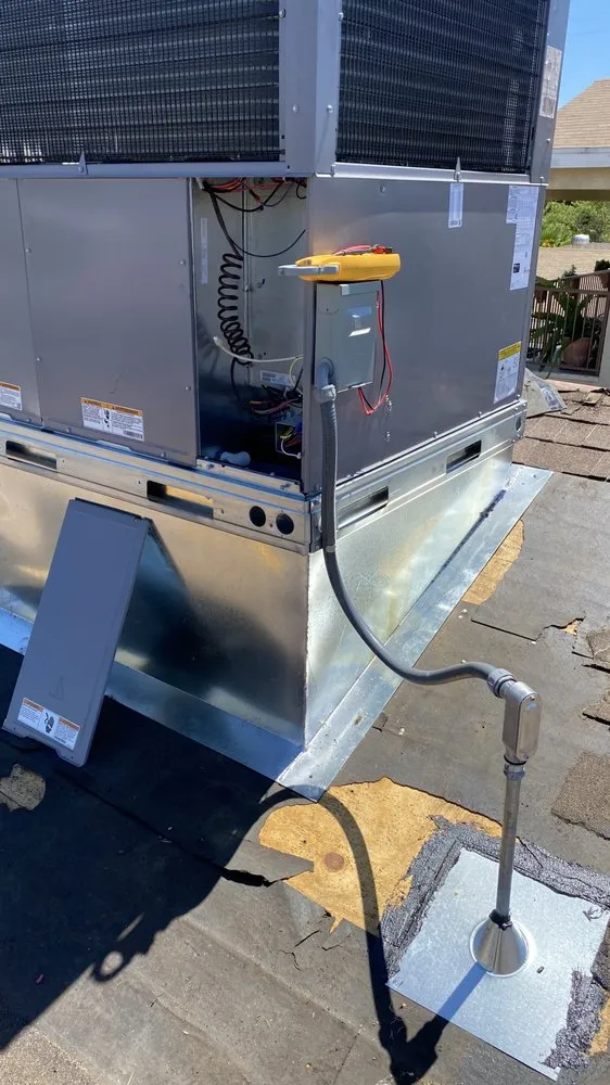 Affordable electrician providing lighting installation in , 