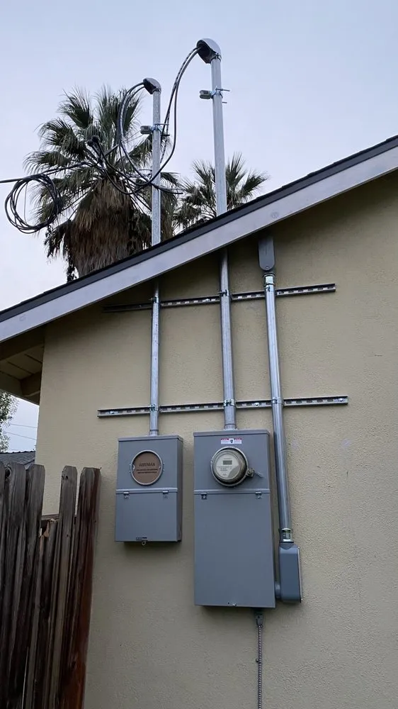 Slide of Full Contact Electric