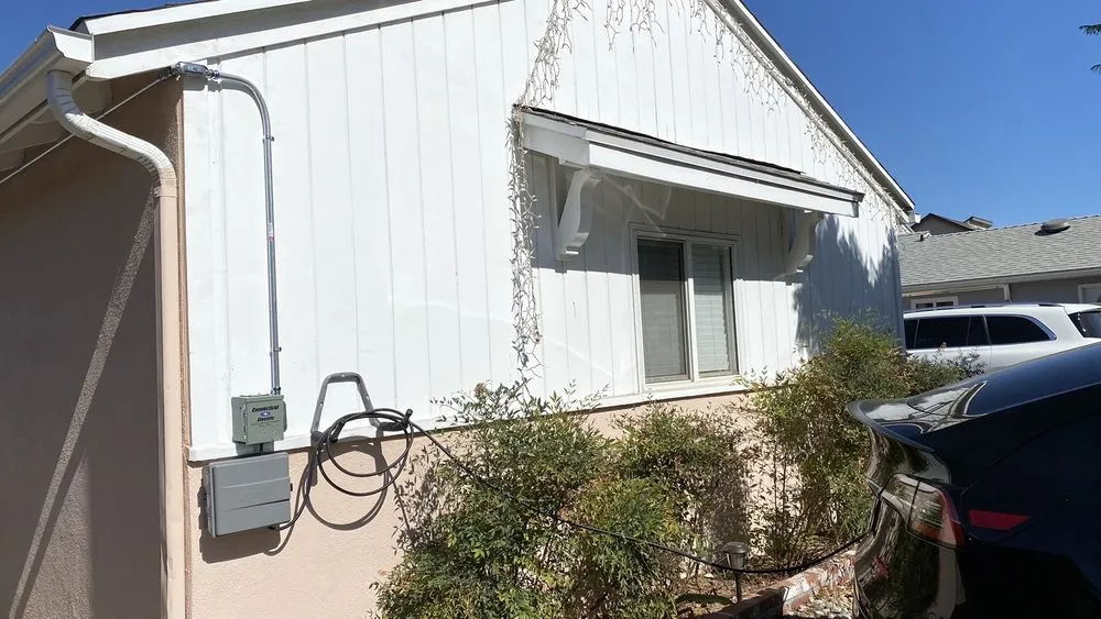 Slide of Full Contact Electric