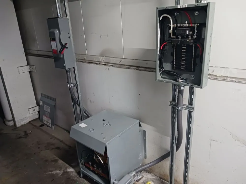 Slide of Full Deck Electric