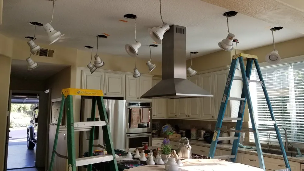 Professional electrician providing emergency electrical service in Capistrano Beach, CA - Full Power Electric
