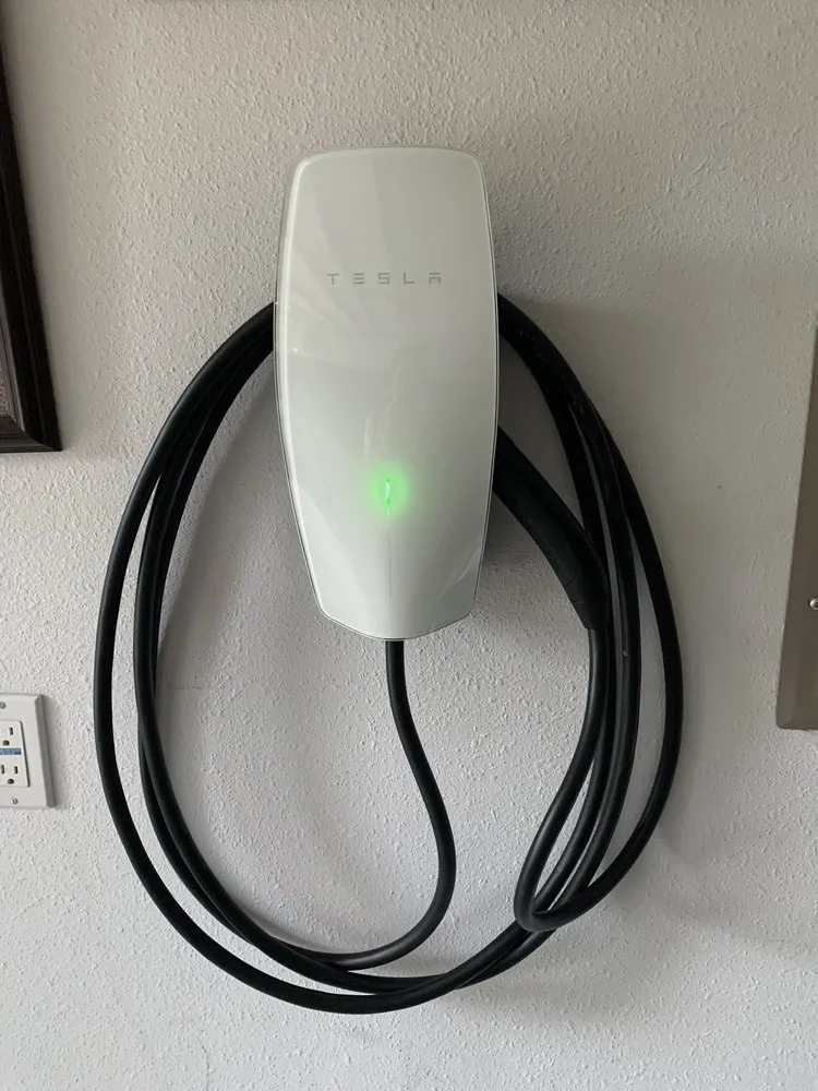 Slide of Fuller Electrical Contractors