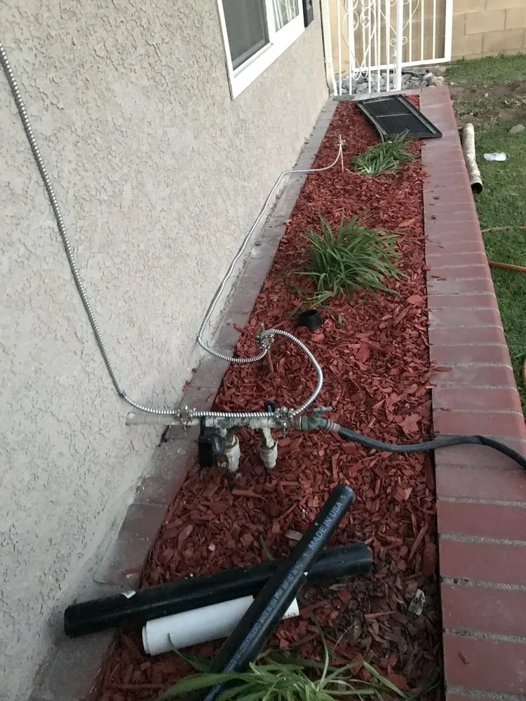 Professional electrician providing circuit breaker repair in , 