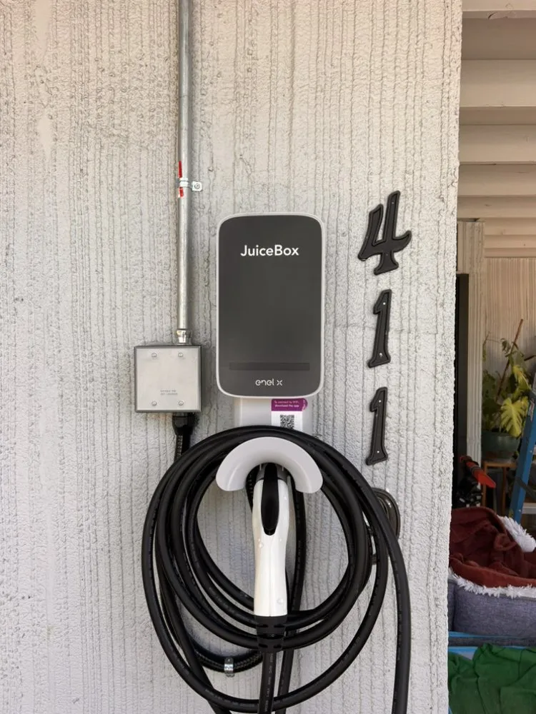 Slide of Fuse Electric