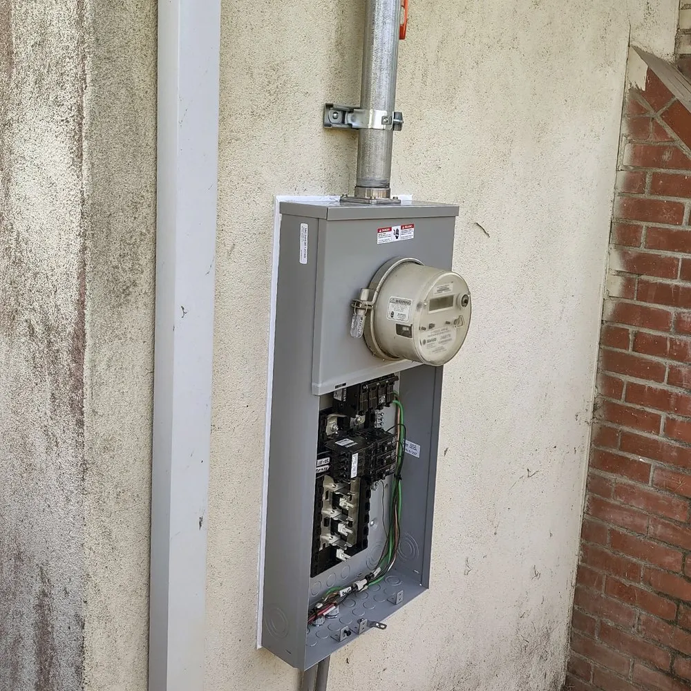 Certified electrical repair in ,  by Fuse Service HVAC & Electrical