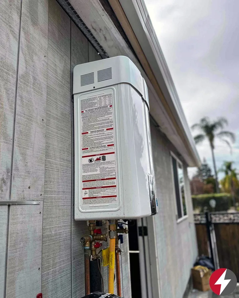 Slide of Fuse Service