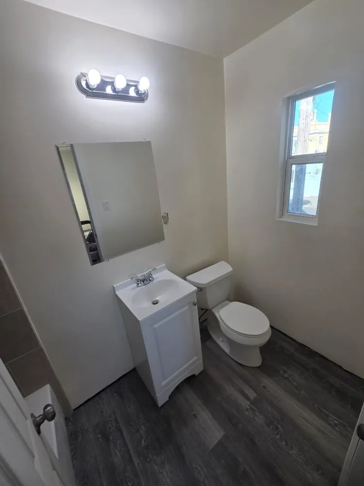 Slide of G & D Construction