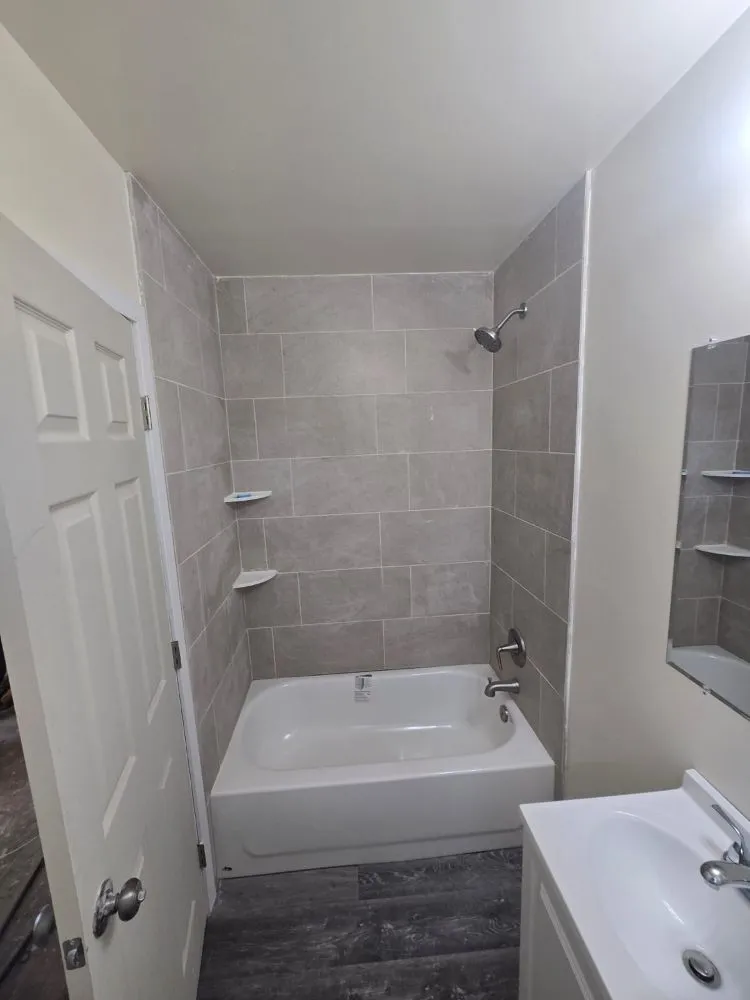 Slide of G & D Construction