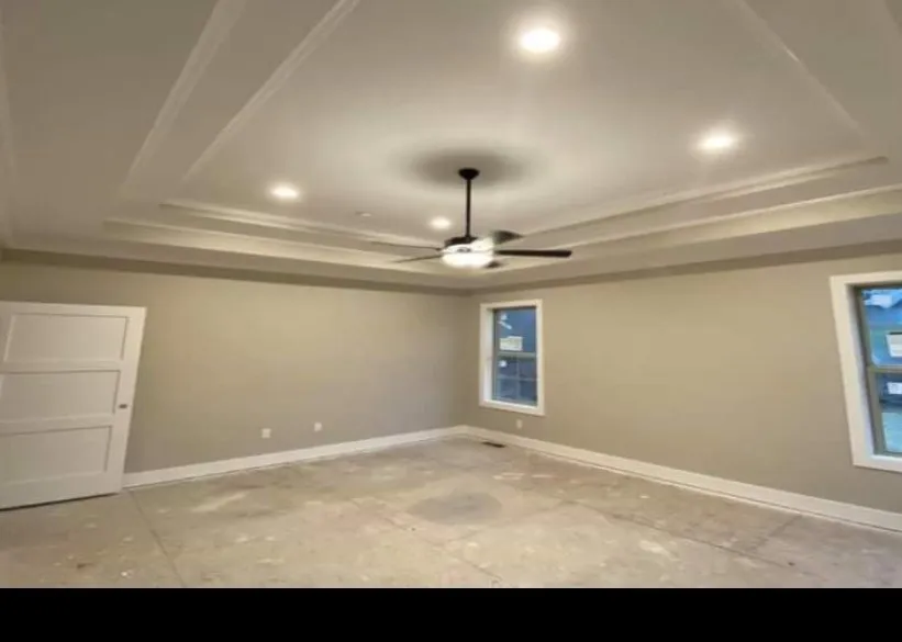 Slide of G & G Electric