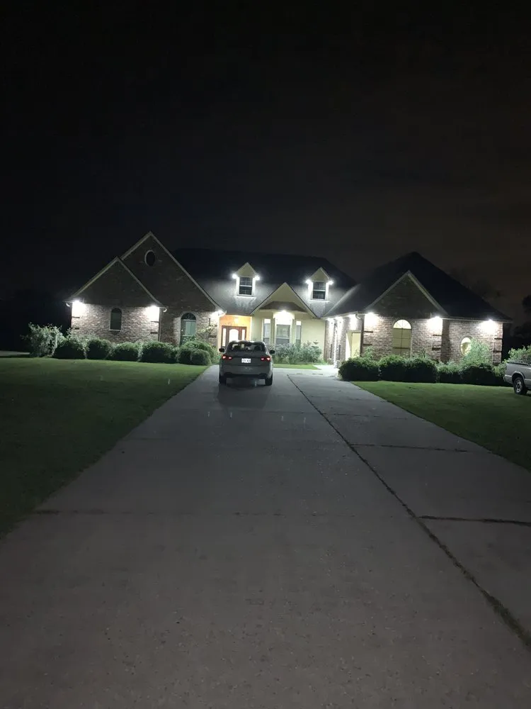 Slide of G & G Electrical