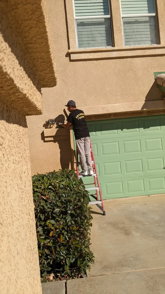 Licensed electrician providing lighting installation in City Ranch, CA - G & R Dynamic Electric