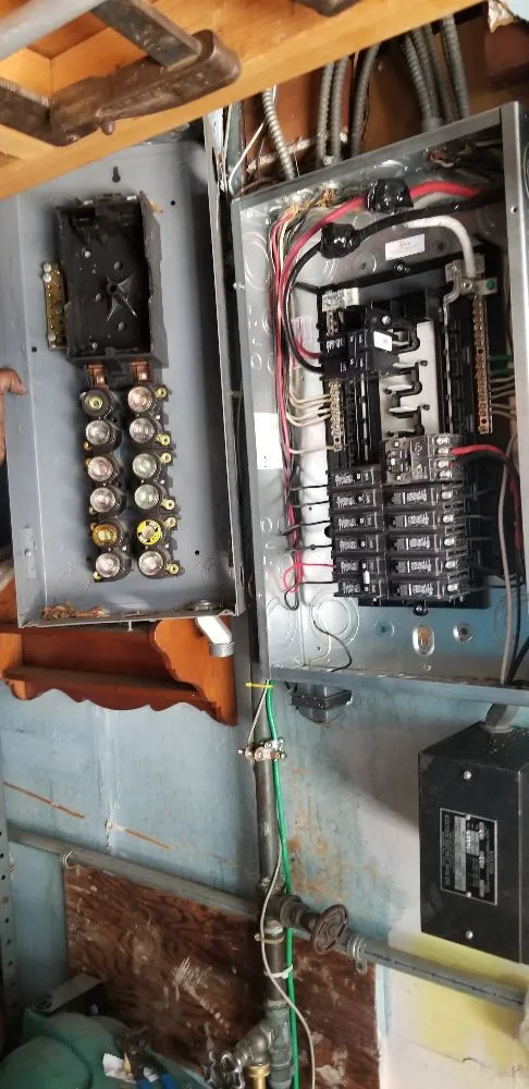 Slide of G & R Electrical Contractors